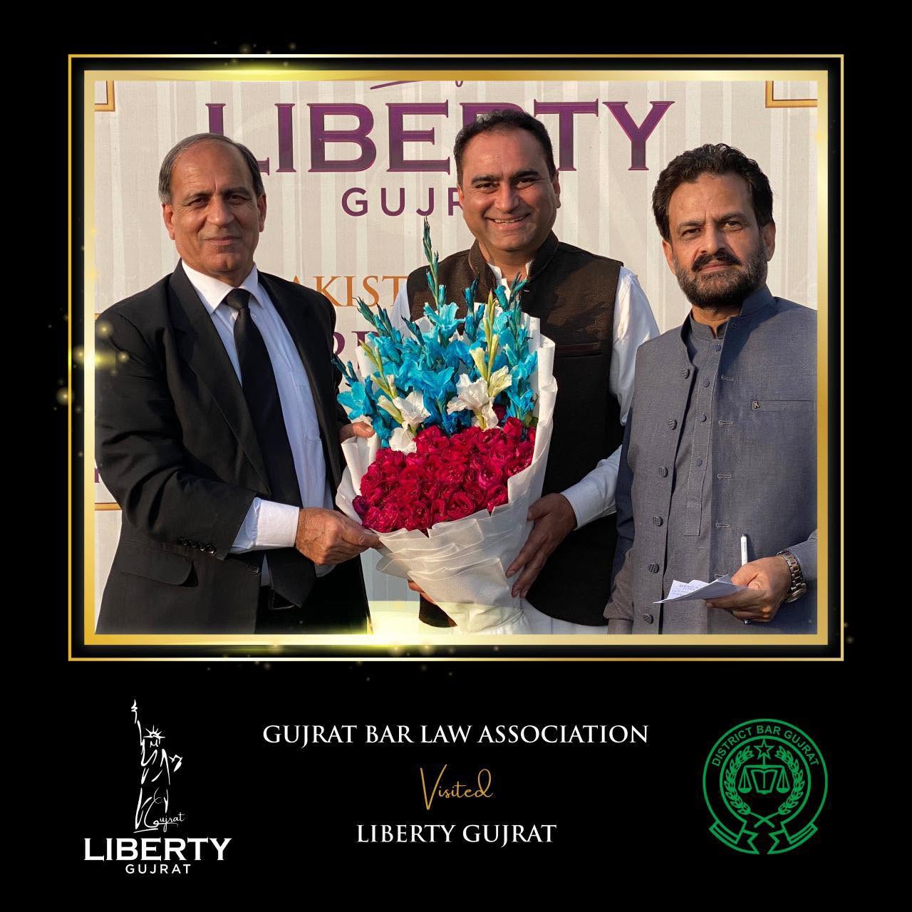 Liberty Gujrat Hosts Lunch on  Honouring Gujrat Bar and Business Leaders